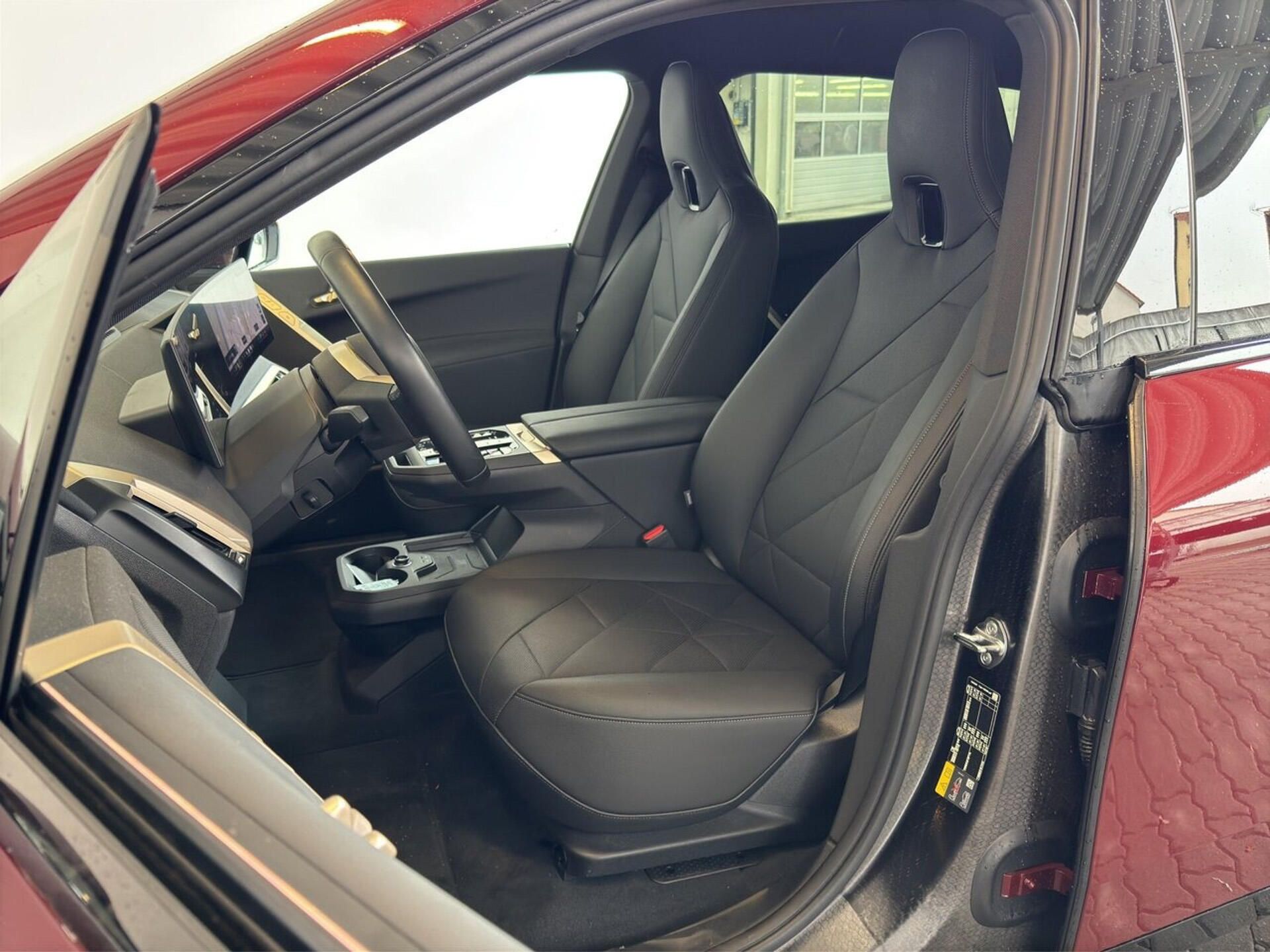 BMW iX, xDrive40 Sport Laser 360 ACC T - fotka 6