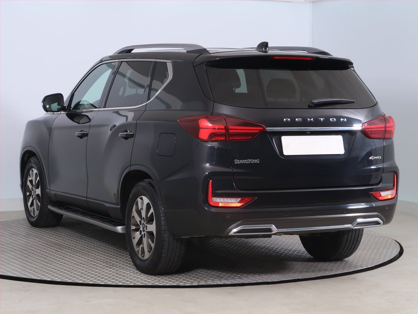 SsangYong Rexton, 2.2 Diesel, 4X4, Automat, ČR - fotka 4