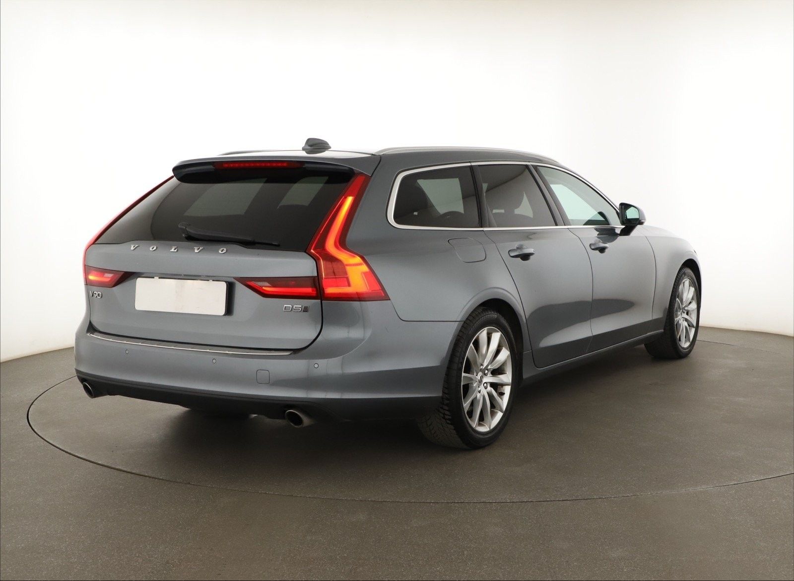 Volvo V90, D5 AWD, 4X4, Automat - fotka 5