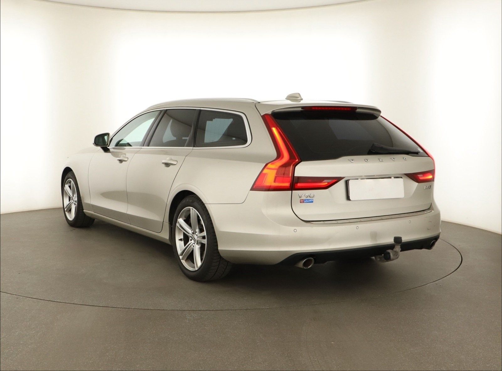 Volvo V90, D5 AWD, 4X4, Automat, Kůže - fotka 4