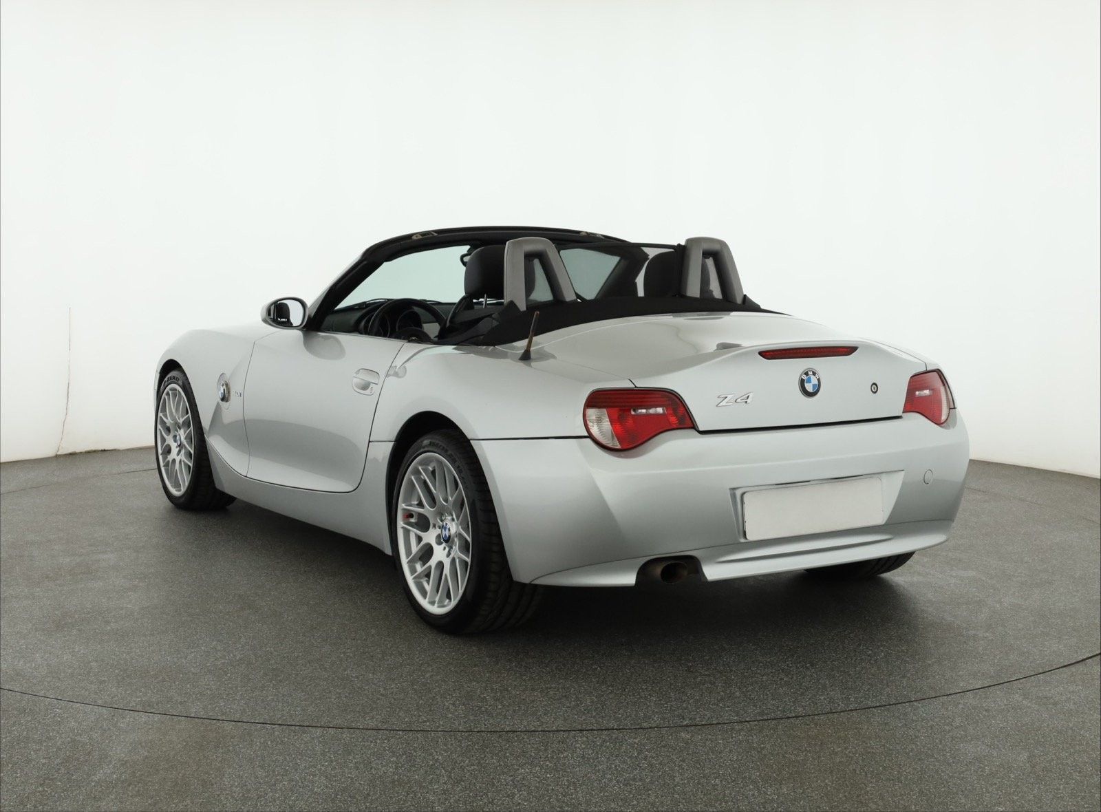 BMW Z4, 2.0i, Kůže, Automatická klima - fotka 4