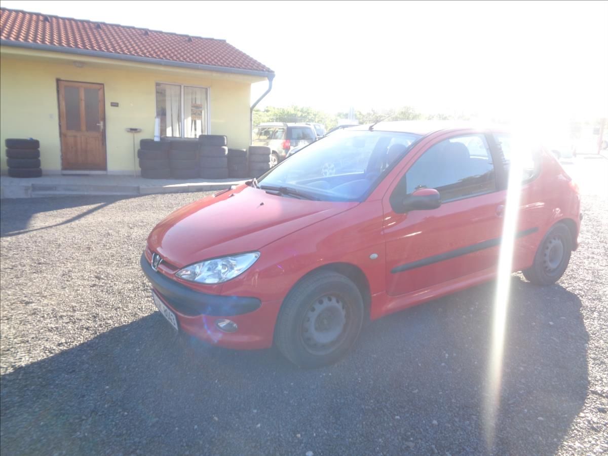 Peugeot 206, 1,4 - fotka 2
