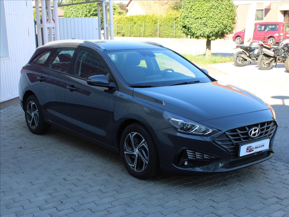 Hyundai i30, 1,0 T-GDI COMFORT 1.MAJ. CZ - fotka 2
