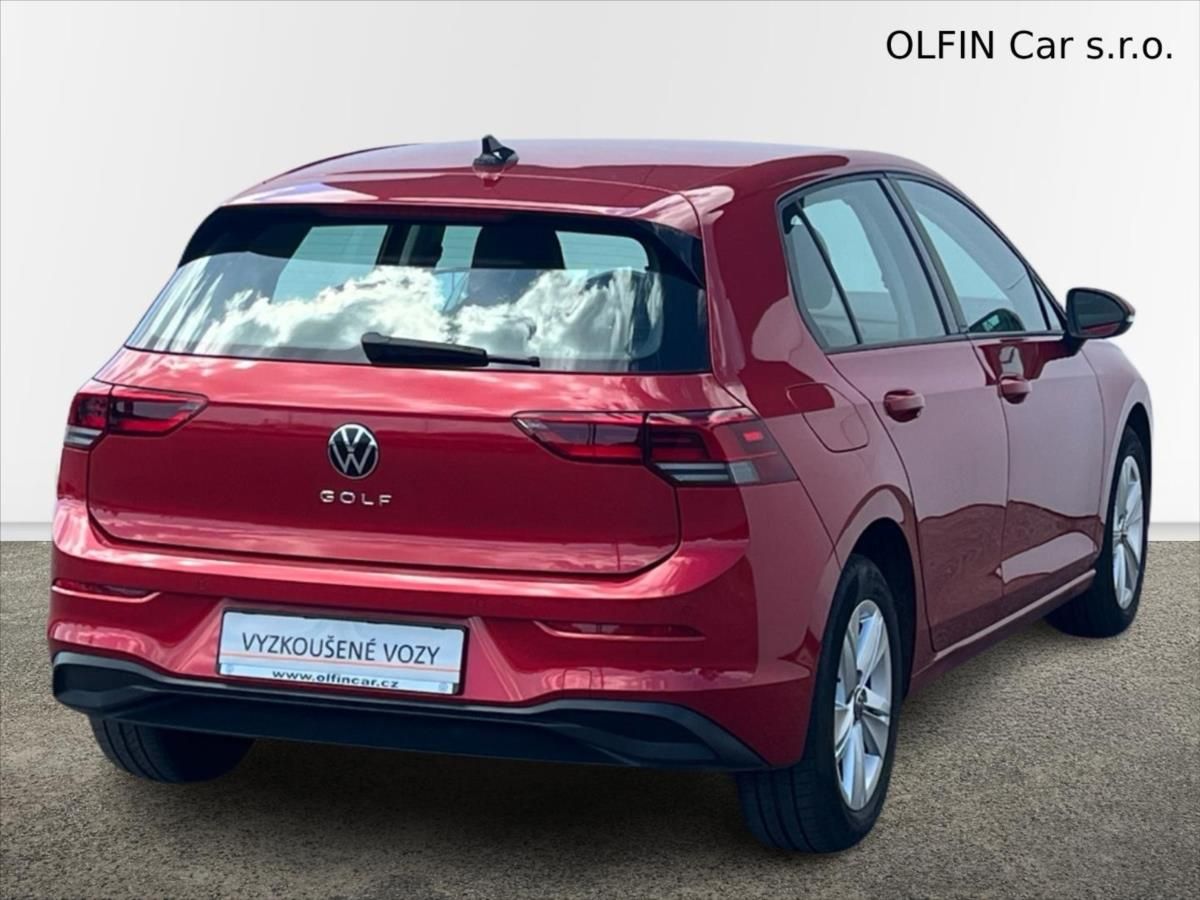Volkswagen Golf, 1,0 TSi 81kW LIFE  8 - fotka 2