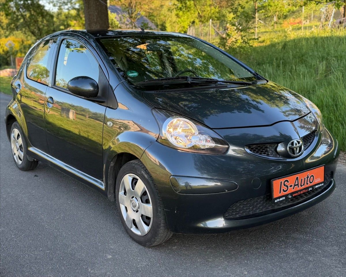 Toyota Aygo, 1,0 - fotka 2