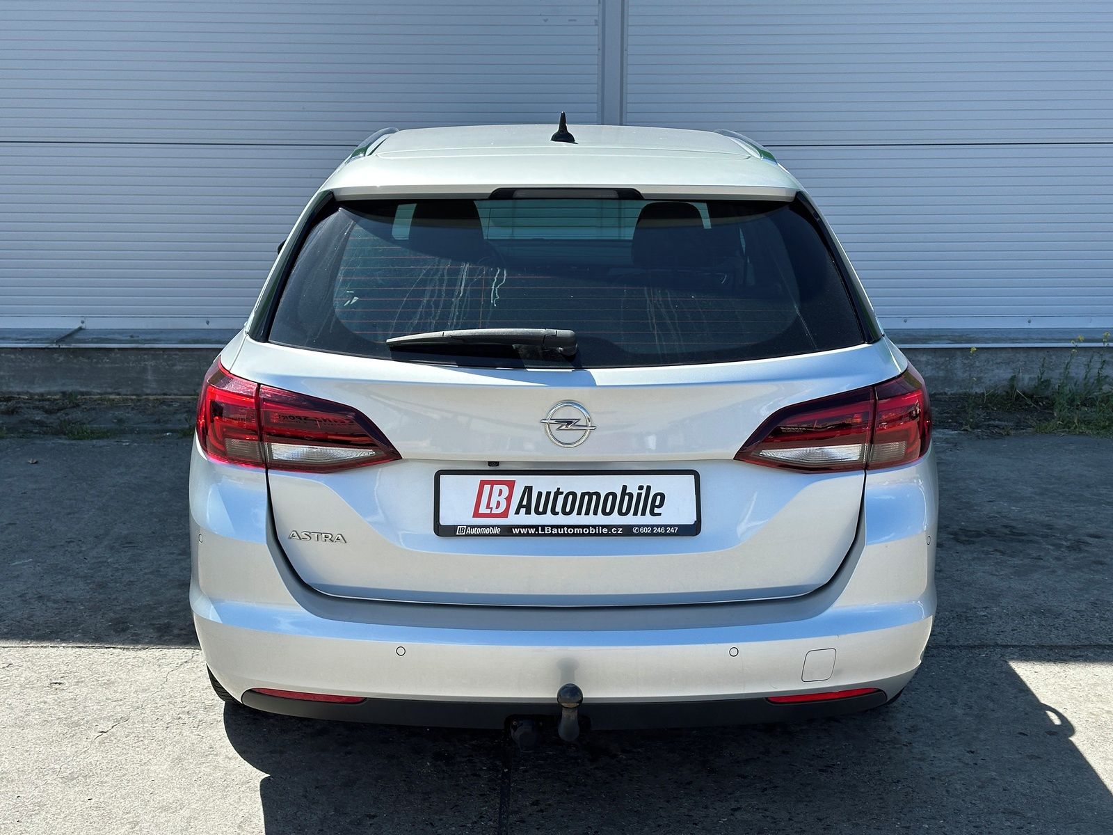 Opel Astra, 1.6CDTi AUTOMAT KAMERA TAŽNÉ - fotka 5
