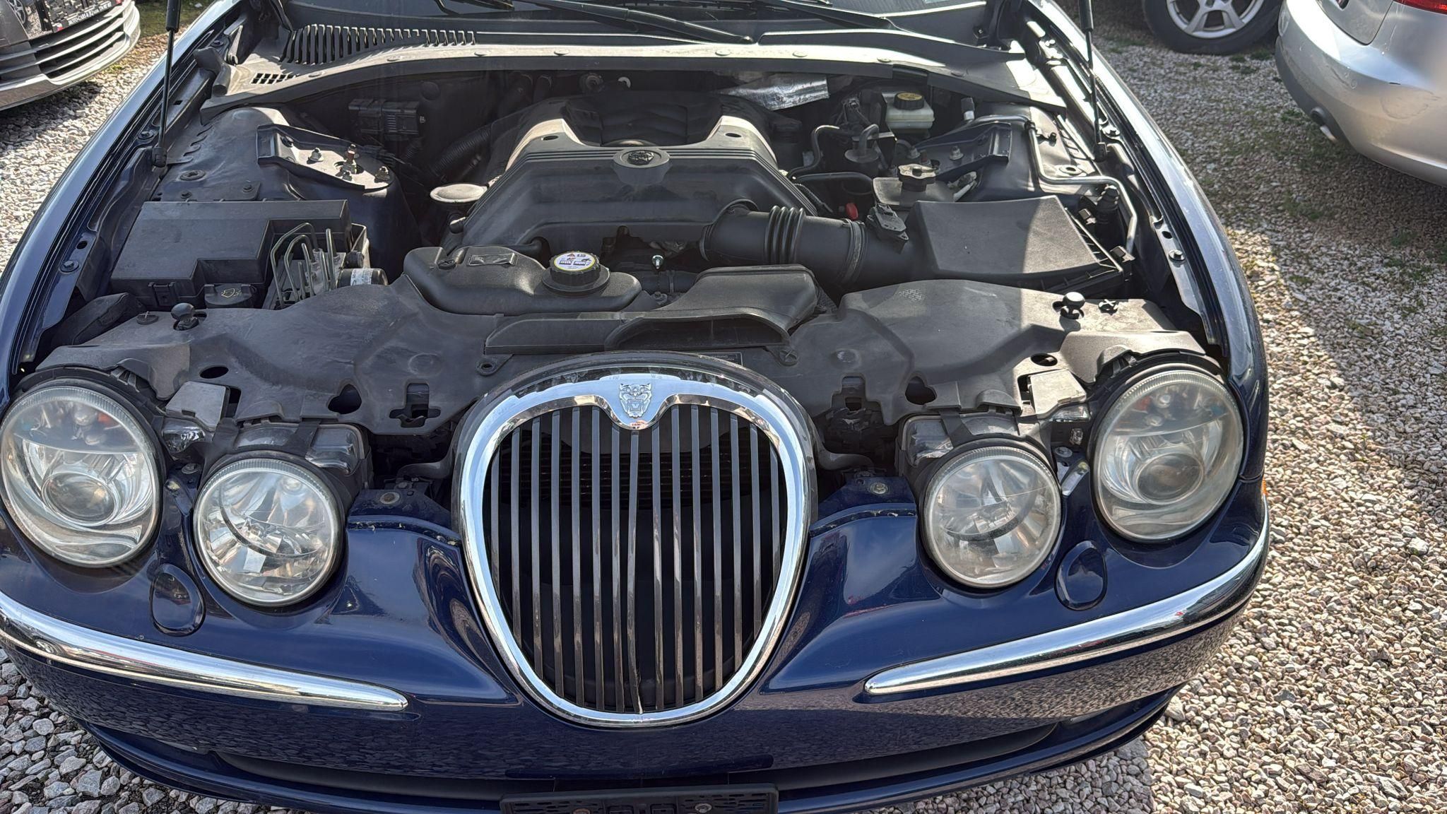 Jaguar S-Type, 4.2L V8 220Top stav! 150tis km - fotka 3