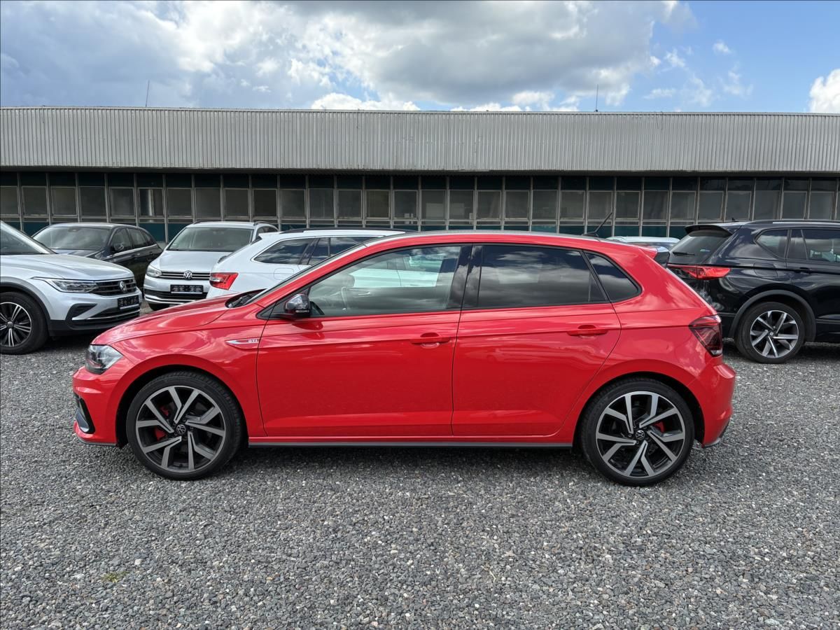 Volkswagen Polo, 2,0 GTI,DSG,KAMERA,LED - fotka 2