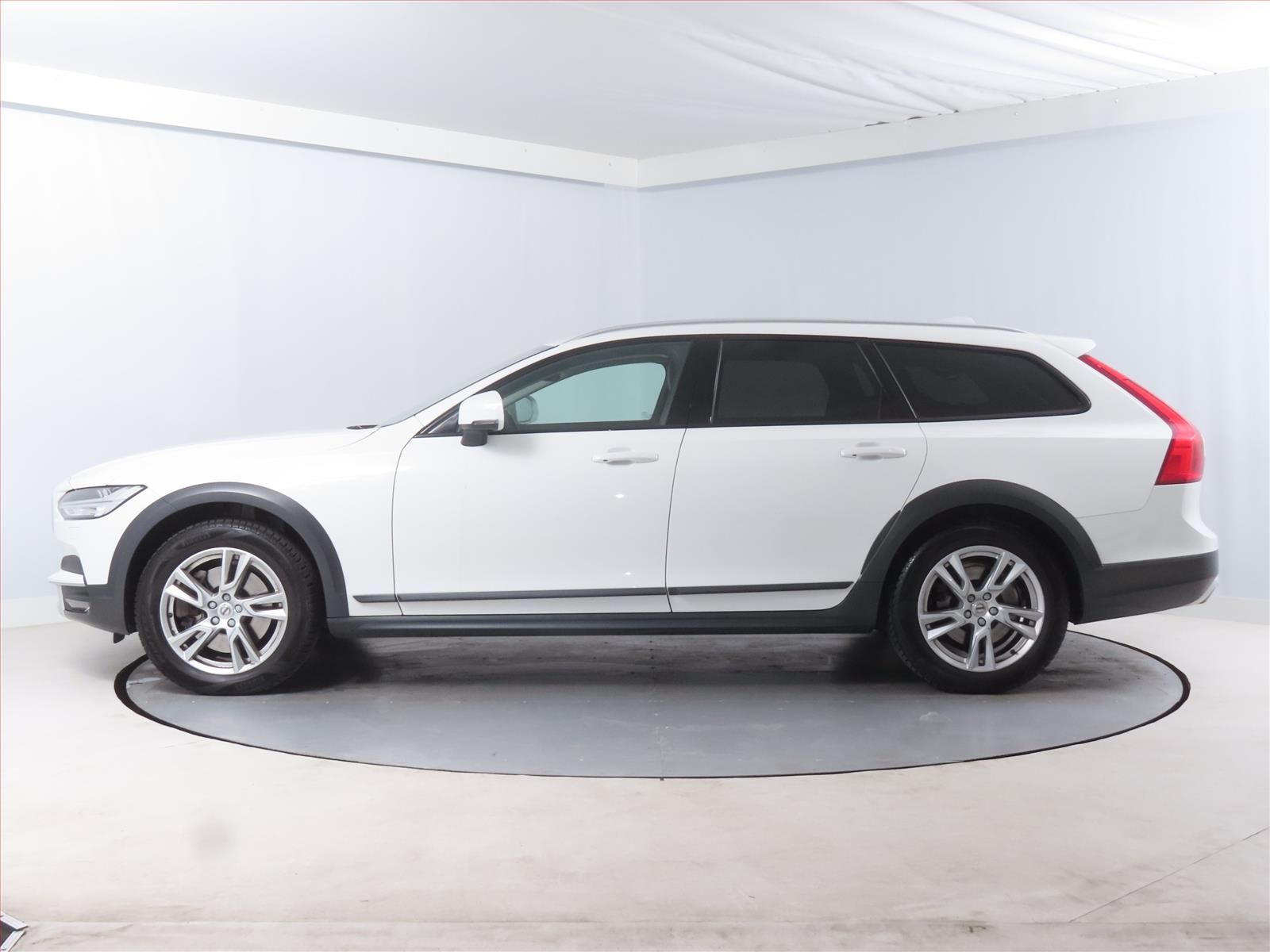 Volvo V90, Cross Country, 4X4, Automat - fotka 3