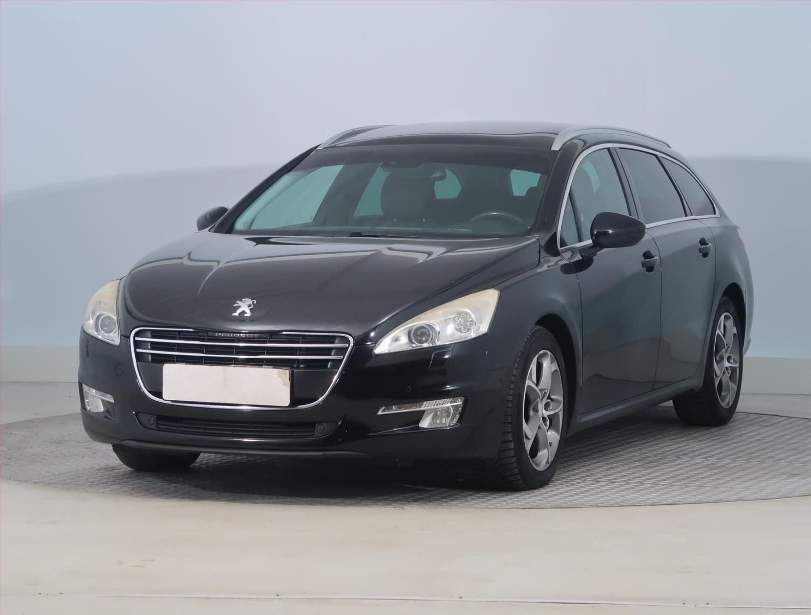 Peugeot 508, 2.0 HDi, Xenony - fotka 2