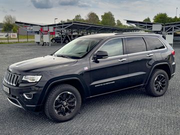 JEEP GRAND CHEROKEE OVERLAND