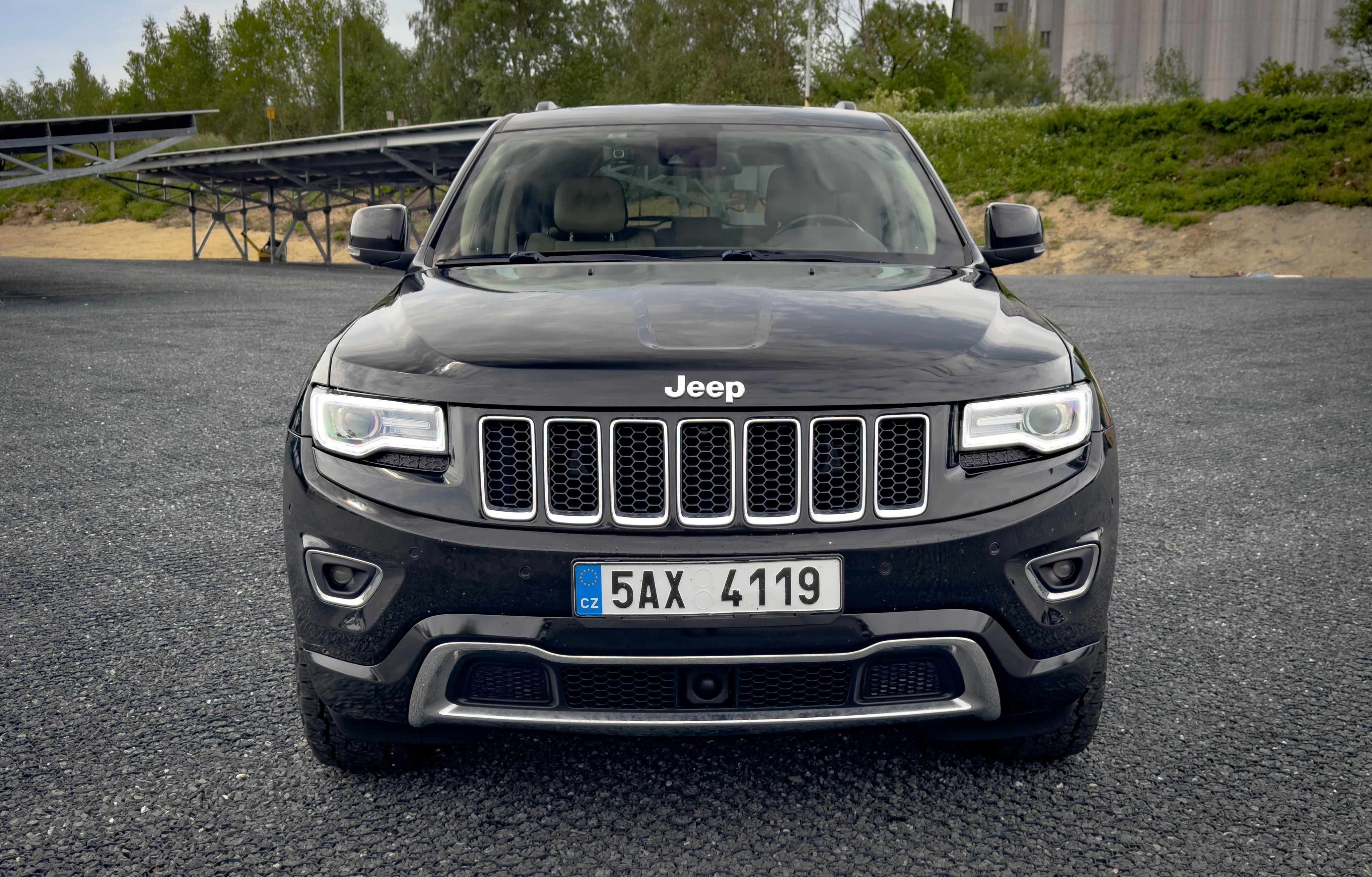 Jeep Grand Cherokee, JEEP GRAND CHEROKEE OVERLAND - fotka 2