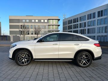 Mercedes GLE350d AMG,75 800km