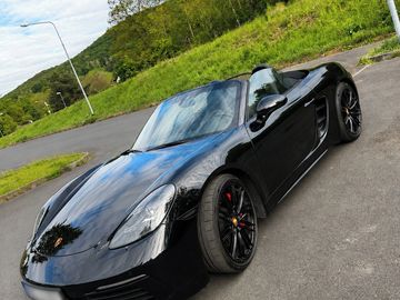 718 S