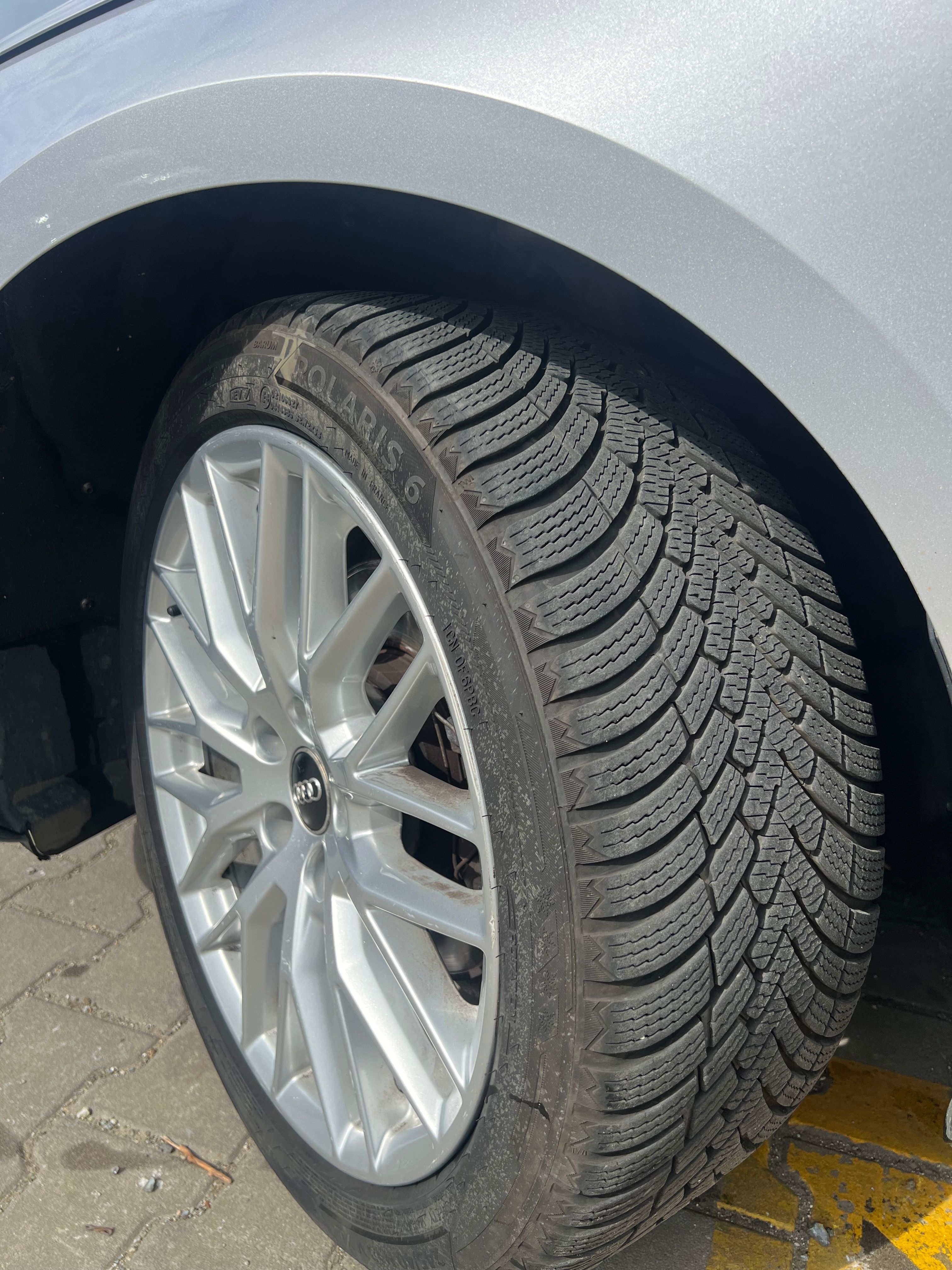 Audi A4 Avant, 2.0 - fotka 5