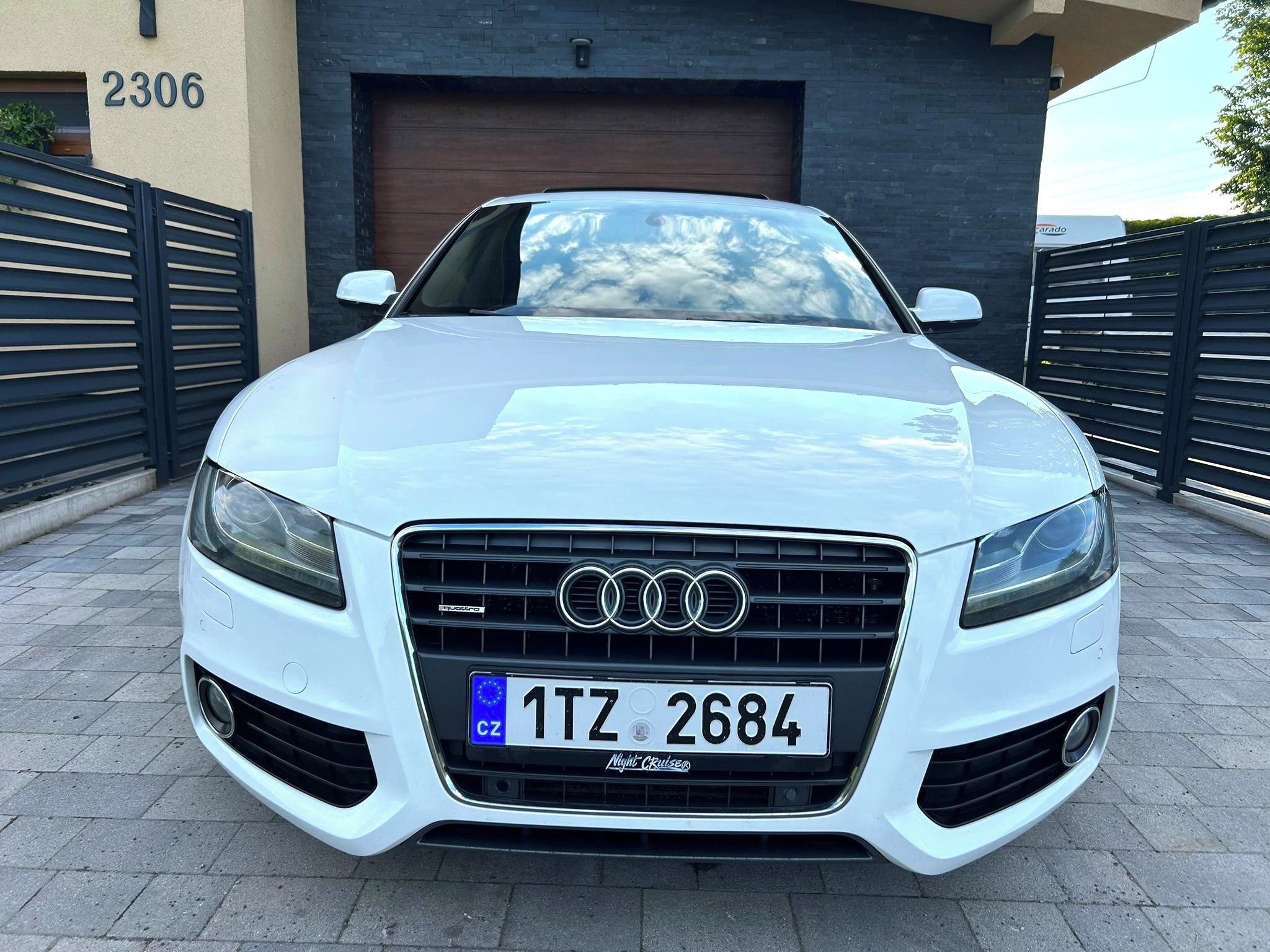 Audi A5, 2.0TFSI QUATTRO 3xS-line 155kw - fotka 3