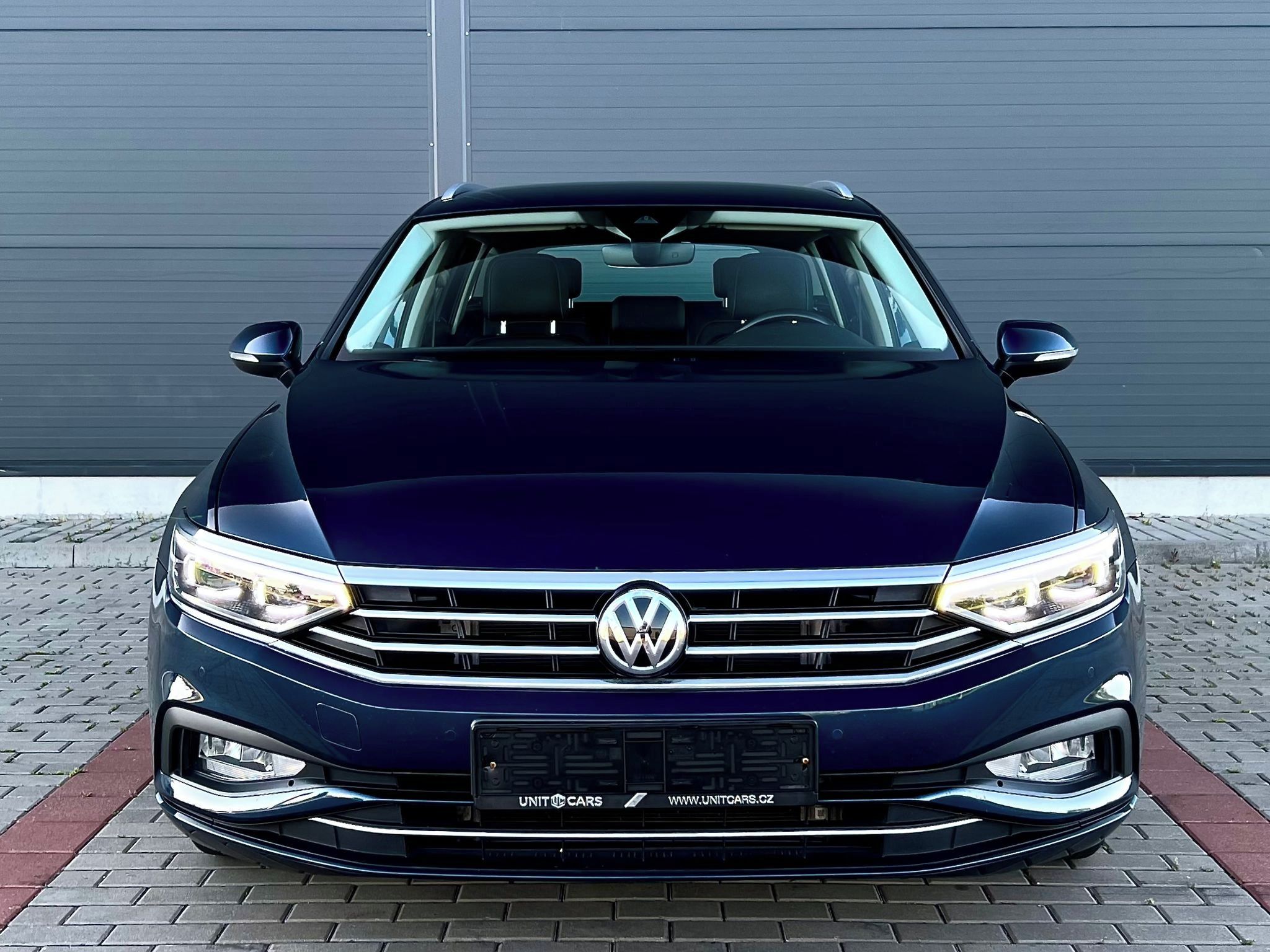 Volkswagen Passat, 2,0 TDI-EL.TAŽNE-KAMERA - fotka 2