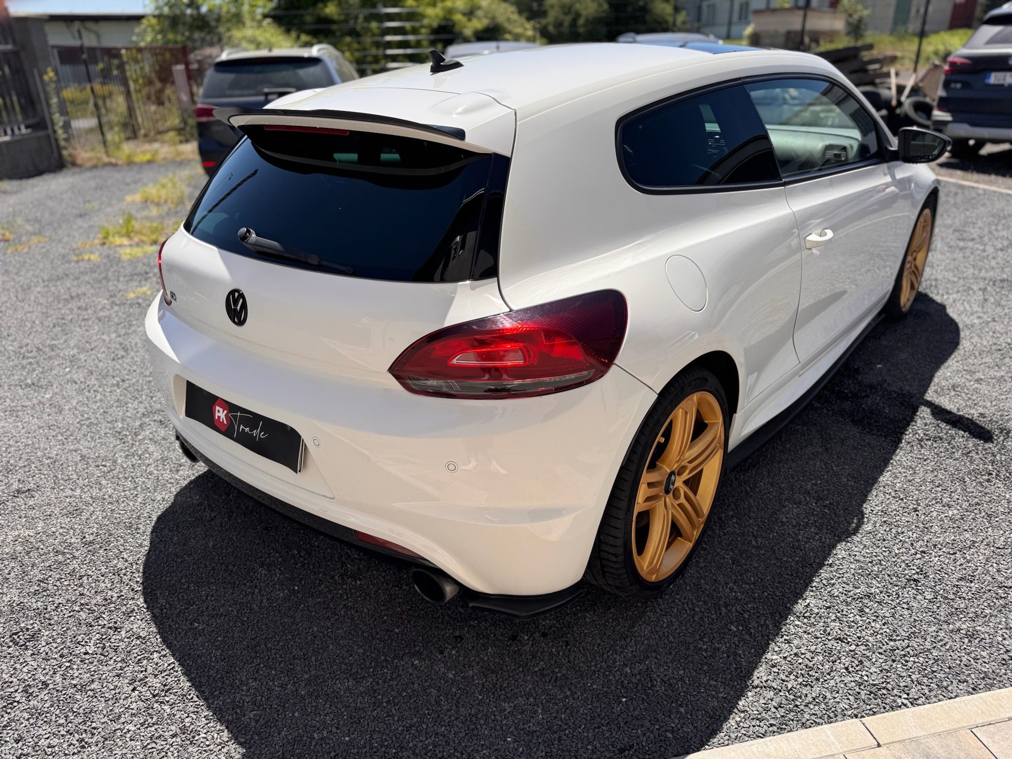 Volkswagen Scirocco, R 2.0 TSI | 195 kW model 2011 - fotka 6