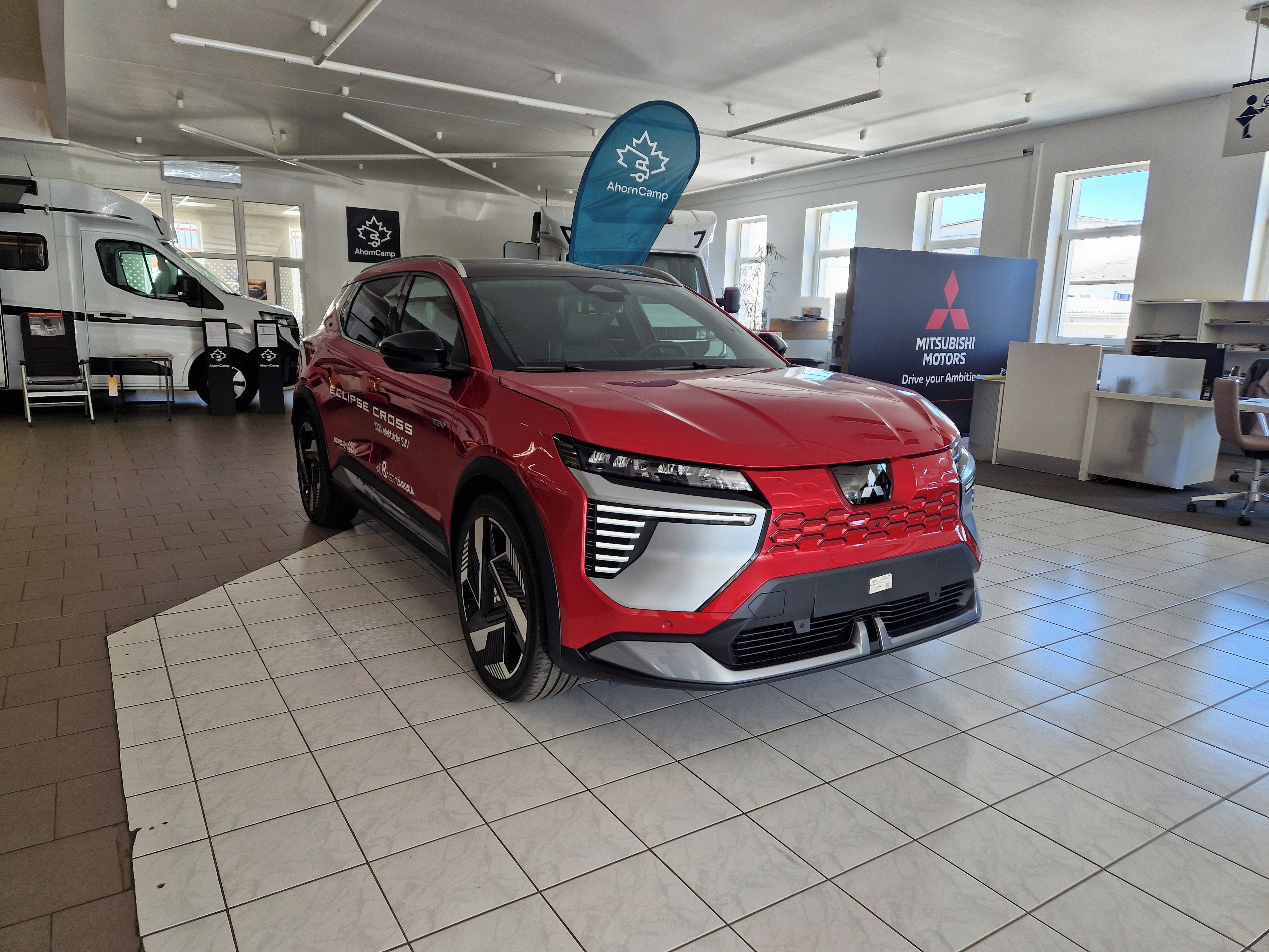 Mitsubishi Eclipse Cross, INSTYLE 160kW/220k 87kWh - fotka 3