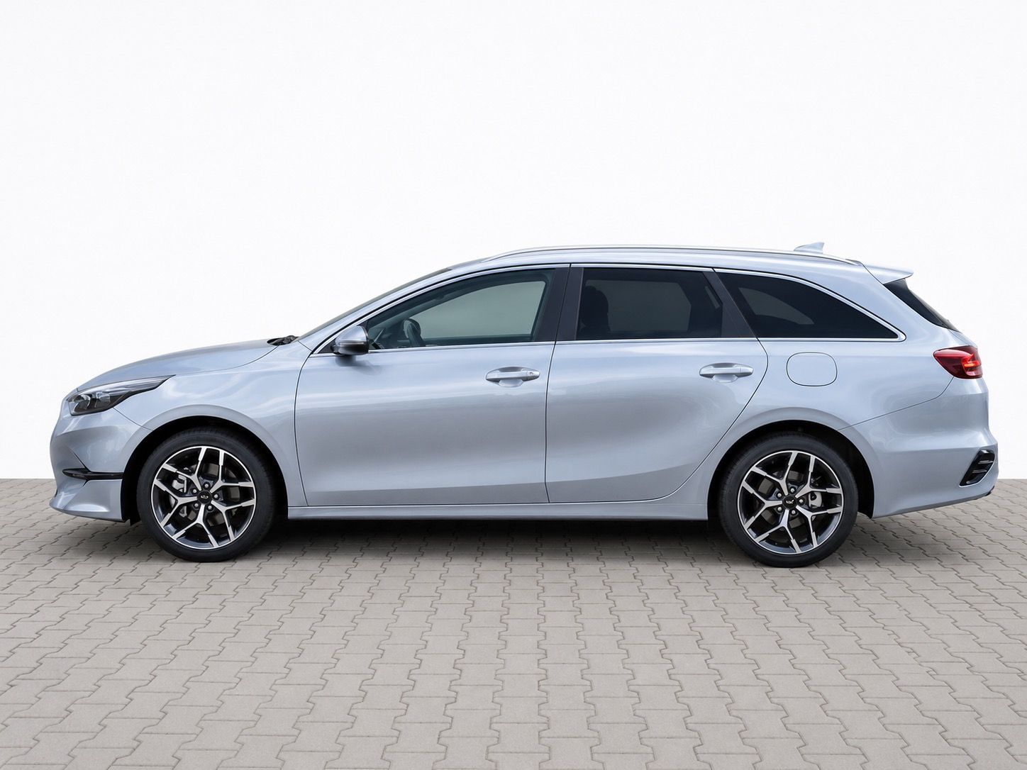 Kia Cee´d, 1.5 T-GDI 103 kW TOP BUSINESS - fotka 3