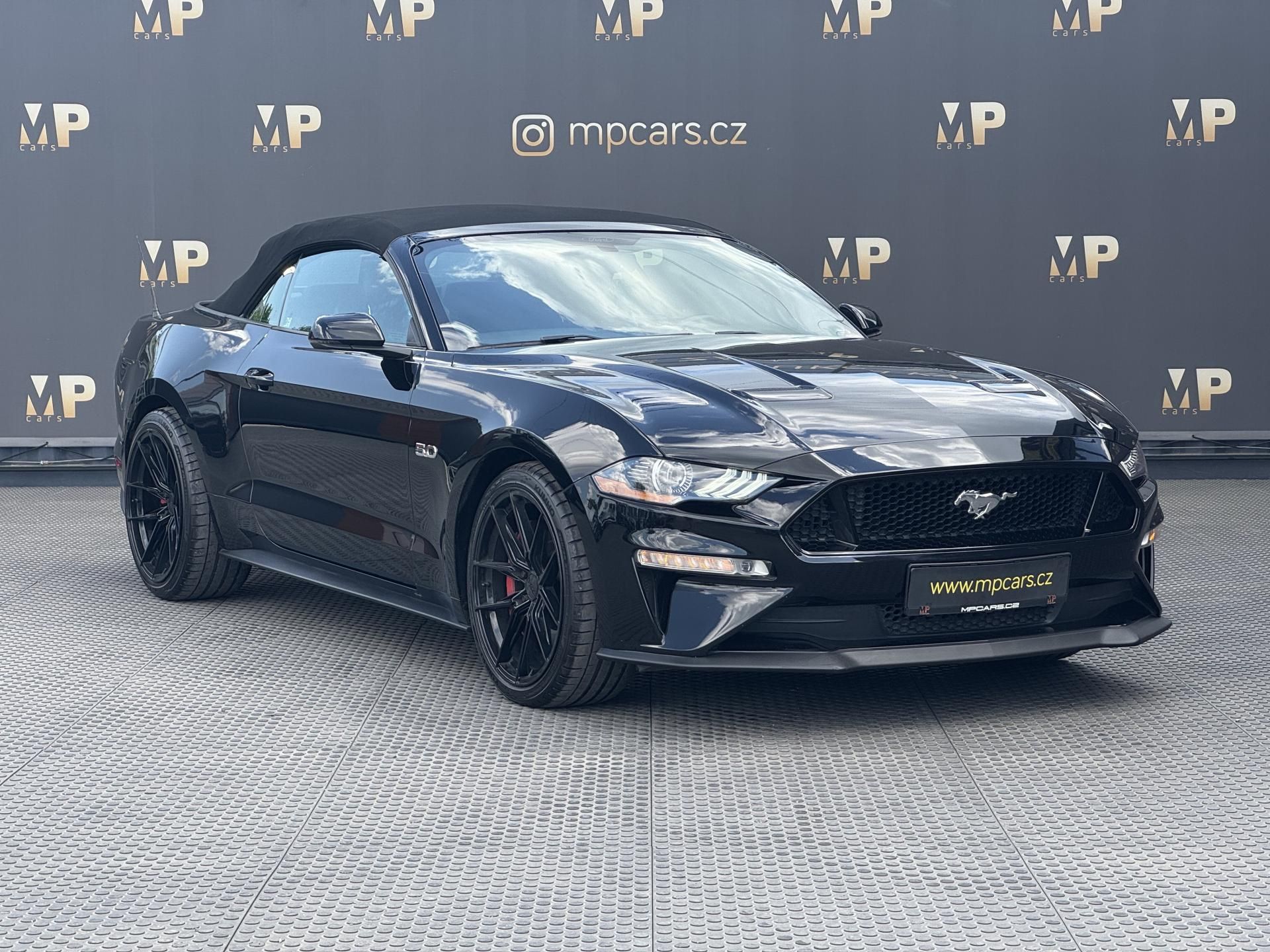 Ford Mustang, Convertible 5.0Ti-VCT V8 GT - fotka 3