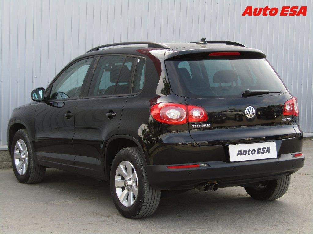 Volkswagen Tiguan, 2.0 TDi 4X4,servis.kniha - fotka 6