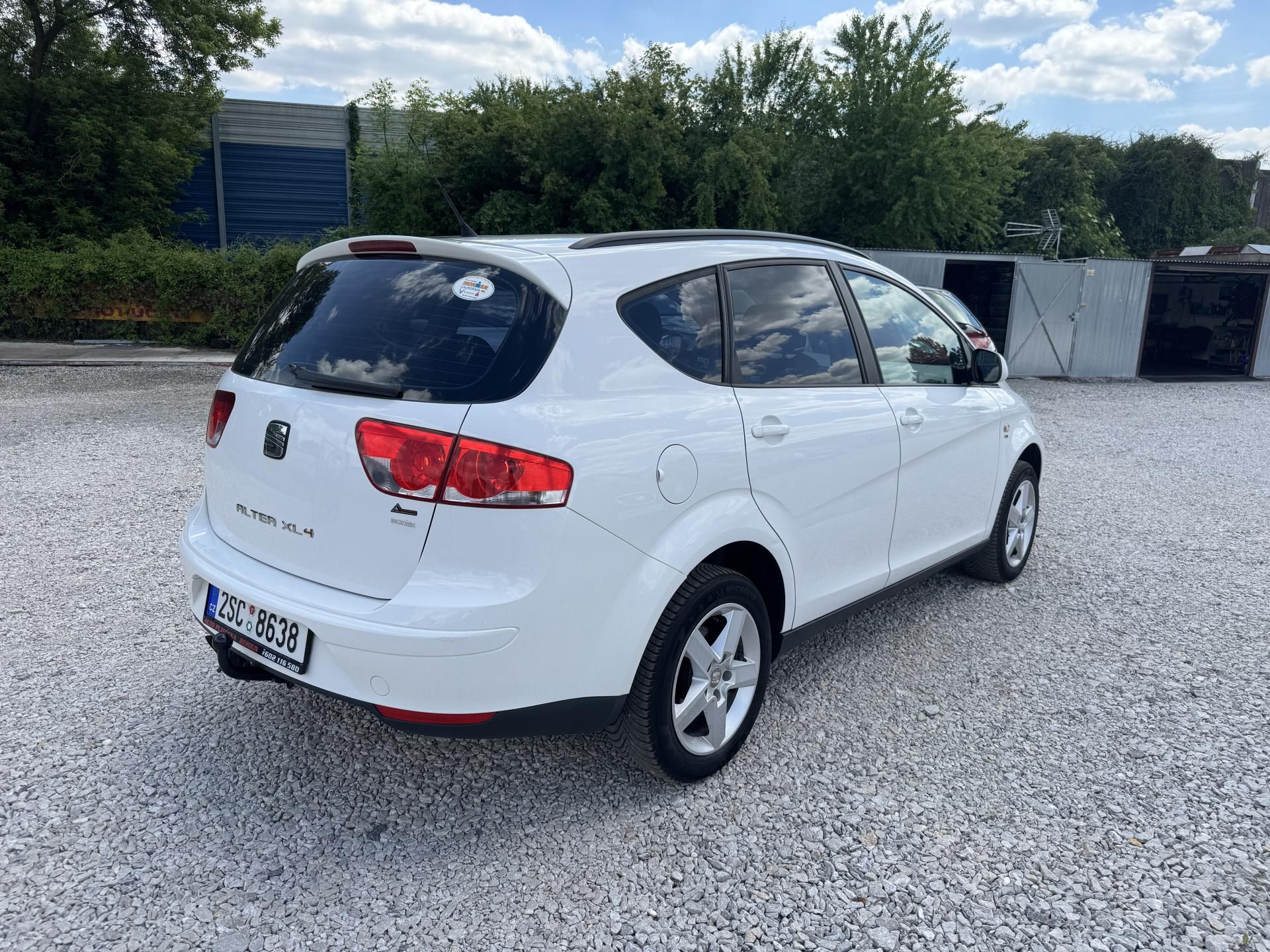 Seat Altea, XL 2.0TDi(103KW)4x4,2xKOLA - fotka 4