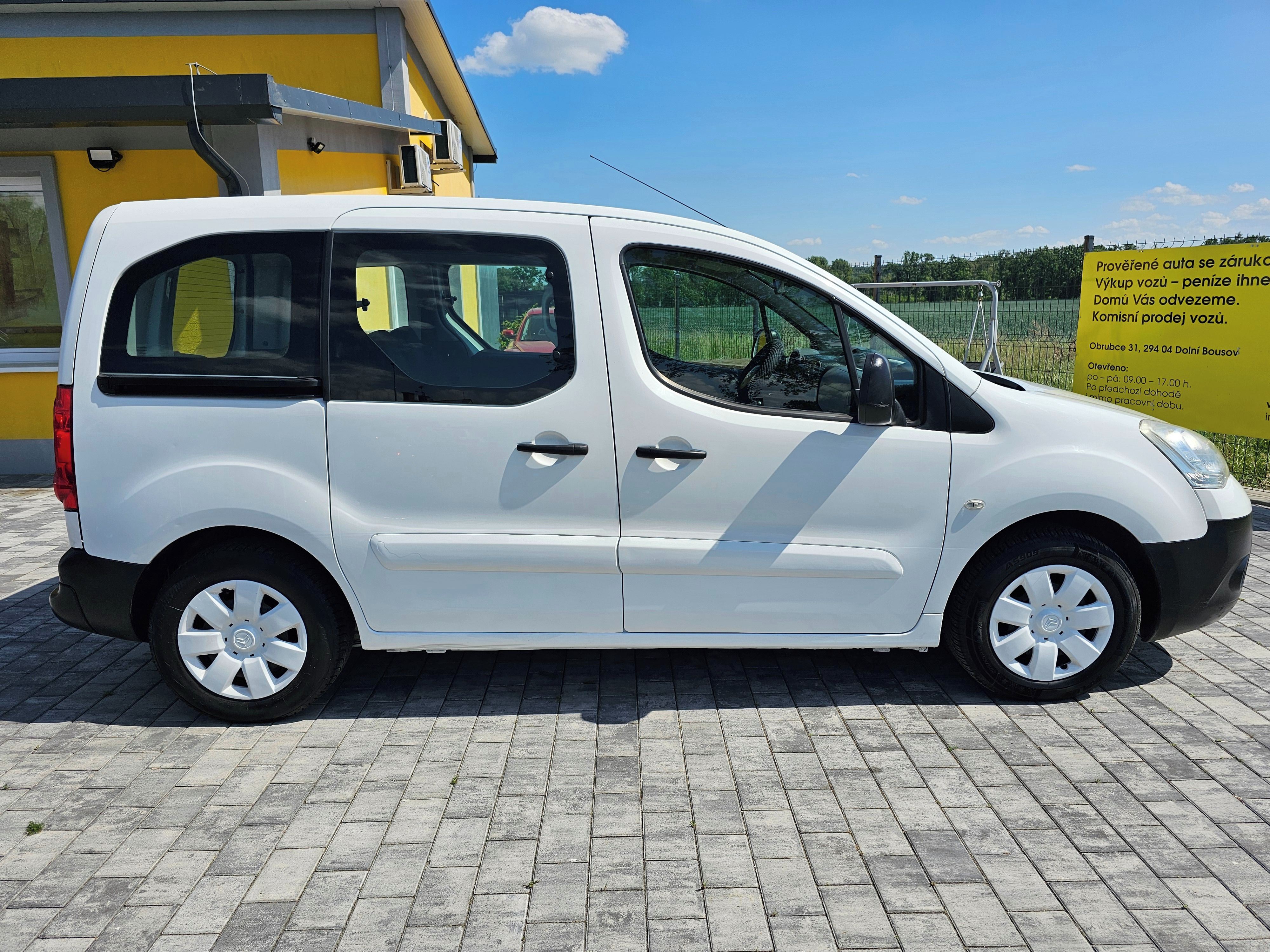Citroën Berlingo, 1.6 HDI, 5 míst - fotka 4