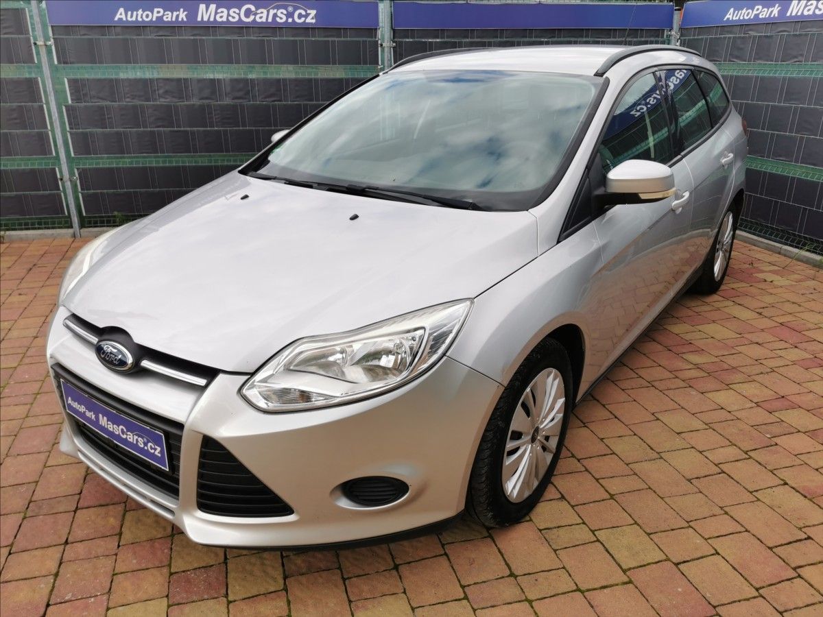 Ford Focus, 1.6 Ti-VCT Trend - fotka 4