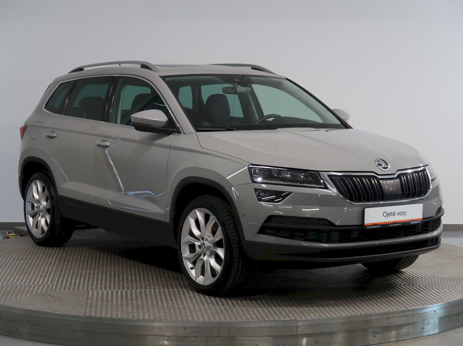 Škoda Karoq, STYLE PLUS 2.0TDI 110KW 4x4 WE - fotka 6