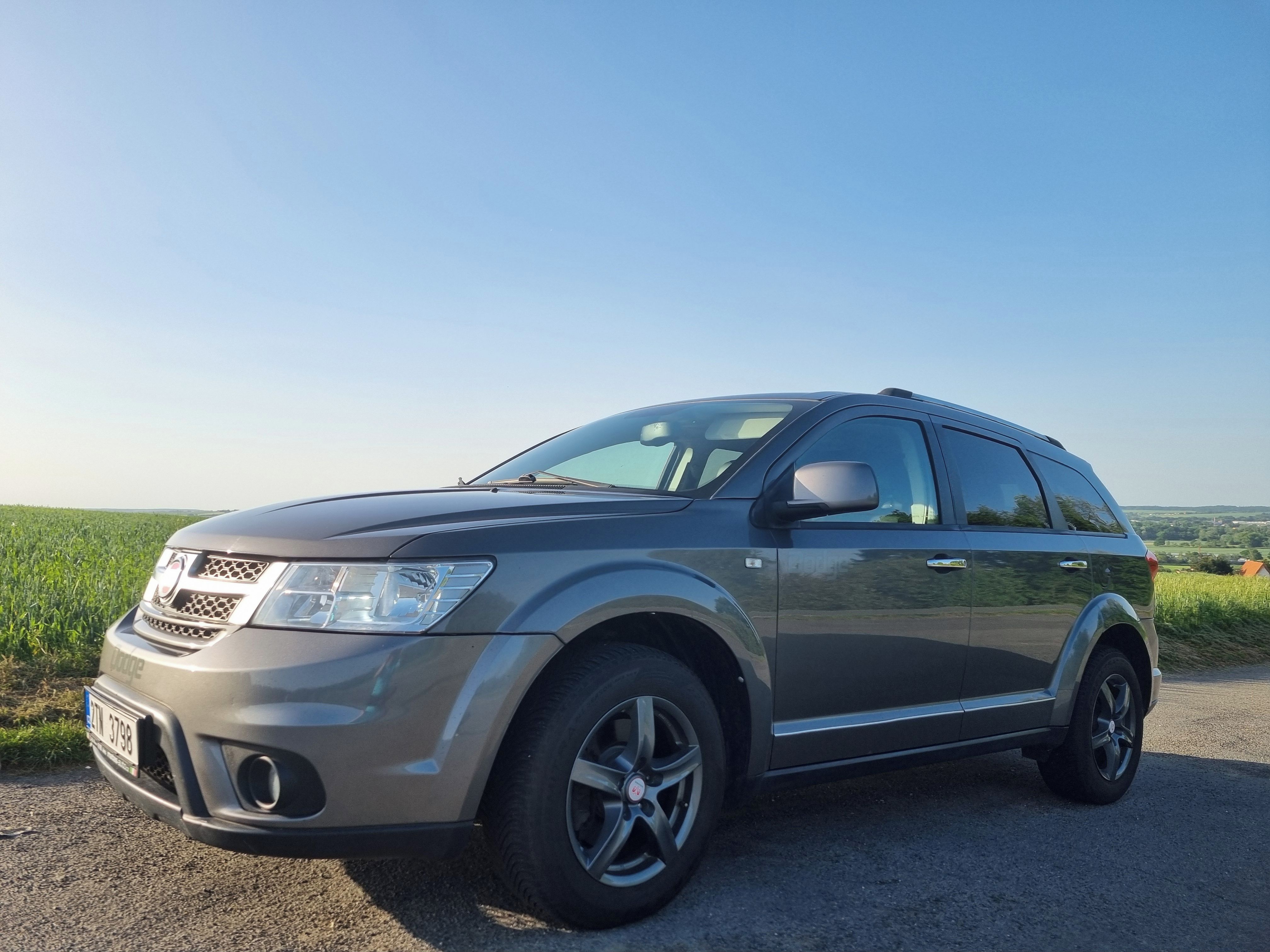 Fiat Freemont, 2.0 MultiJet 103 kW (7 míst, D - fotka 2