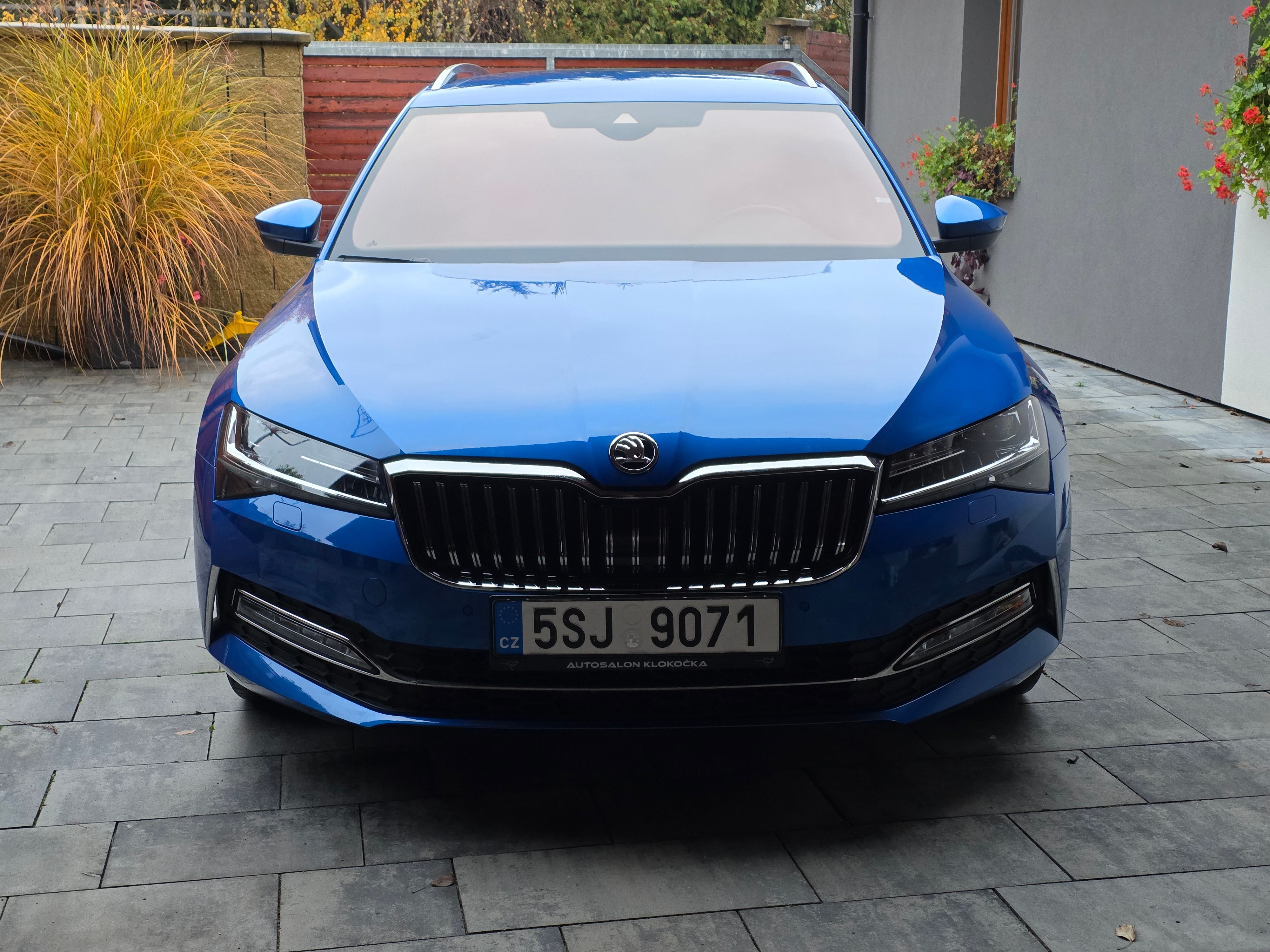 Škoda Superb - fotka 6