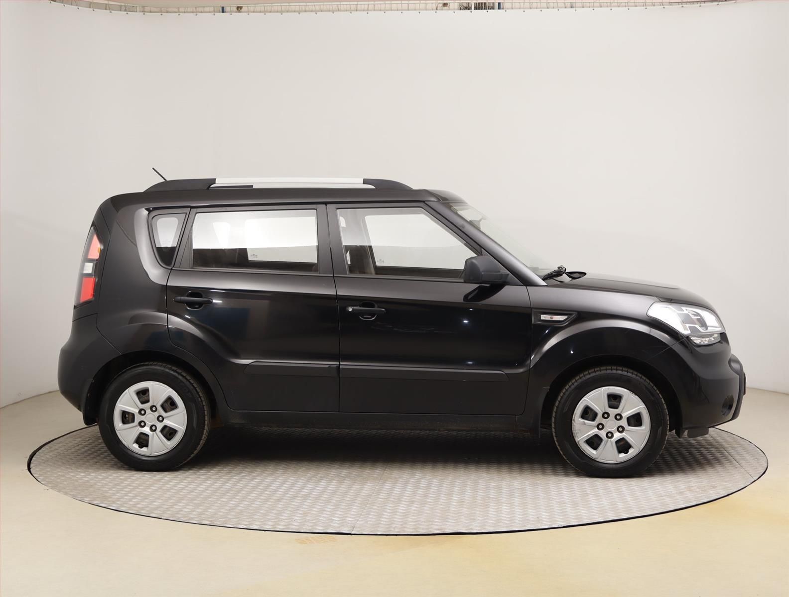Kia Soul, 1.6 CVVT, ČR,1.maj - fotka 6
