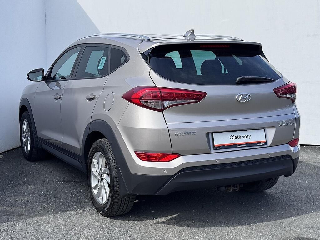 Hyundai Tucson, Go 1.7 _ kW - fotka 6