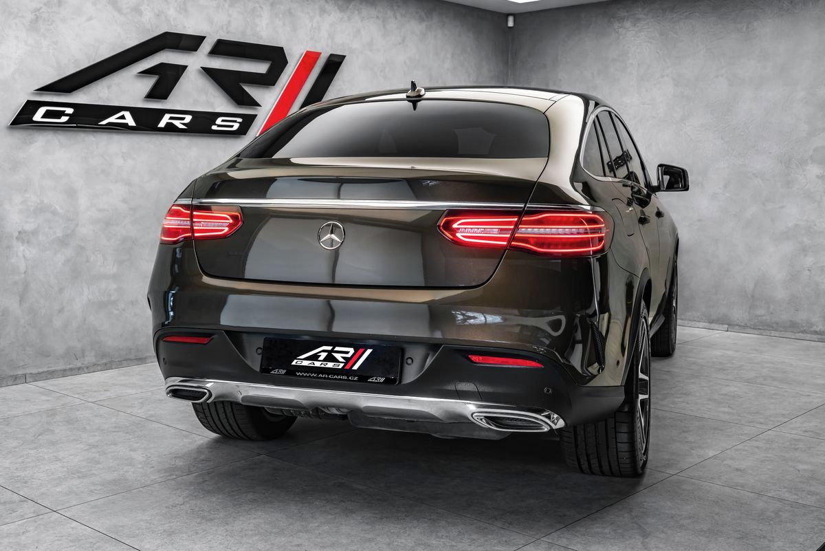 Mercedes-Benz GLE, panorama, asistenty - fotka 6