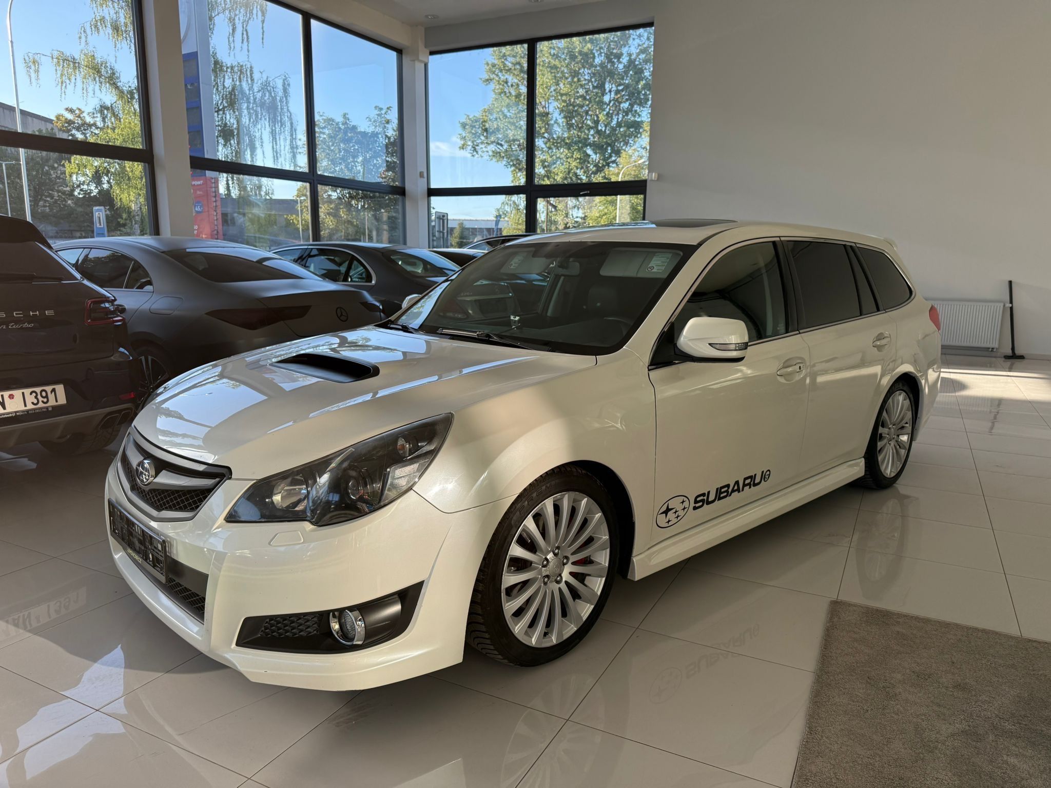 Subaru Legacy, 2.5T, GT 195 KW - fotka 2