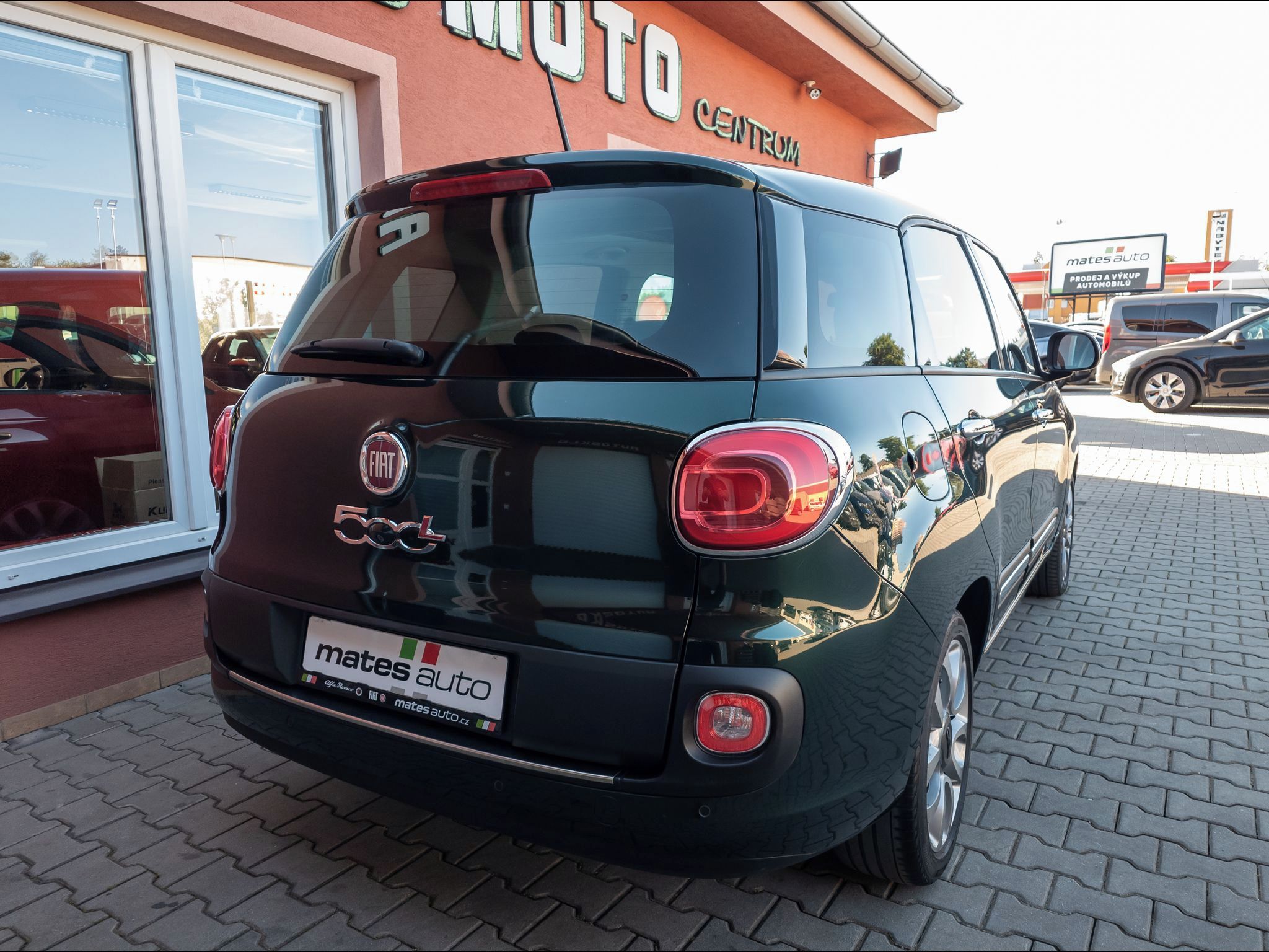 Fiat 500L, 1.6 JTDM Living 88 kW - fotka 6