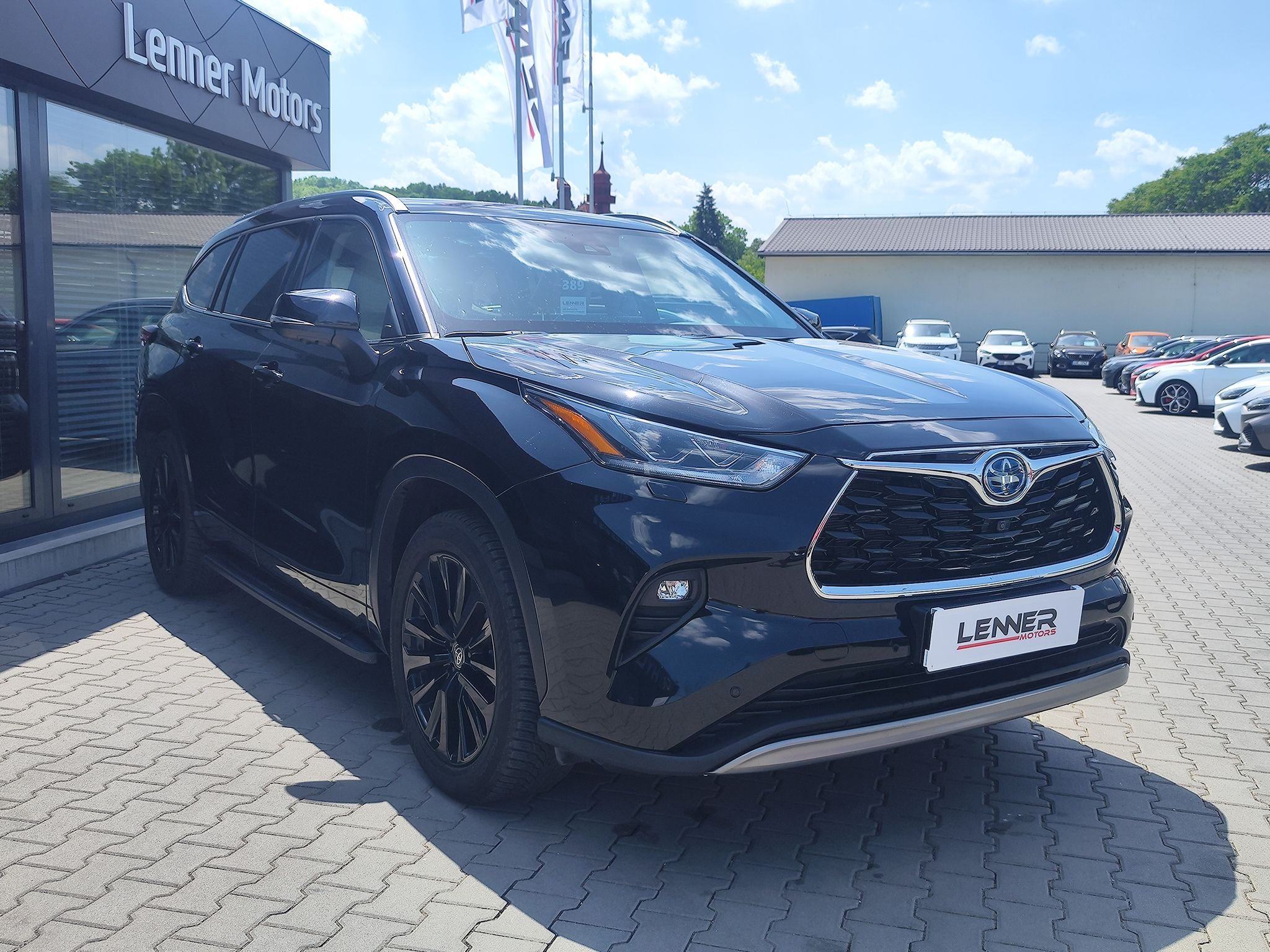 Toyota Highlander, 2.5 HEV/182kW  Executive e-CVT - fotka 3