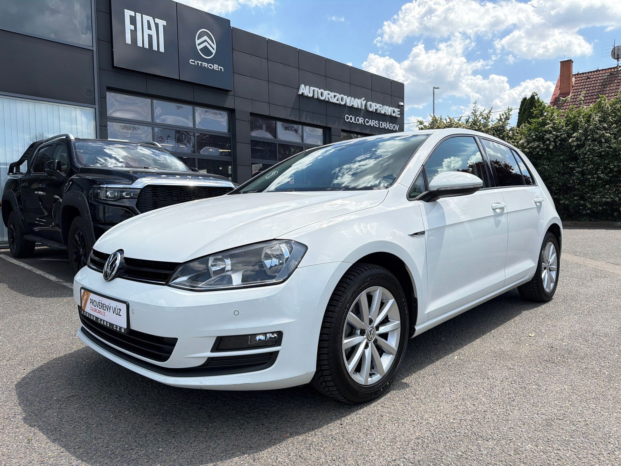Volkswagen Golf, 1.6 TDI 81 kW LOUNGE ZÁRUKA
