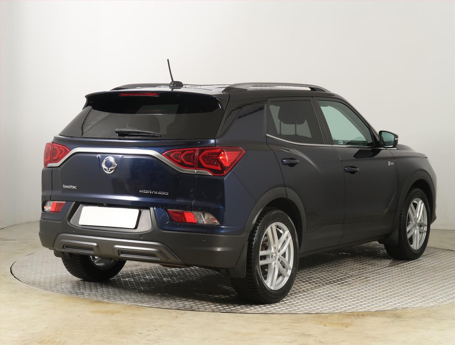 SsangYong Korando, 1.5 T-GDI, Automat, ČR,1.maj - fotka 5