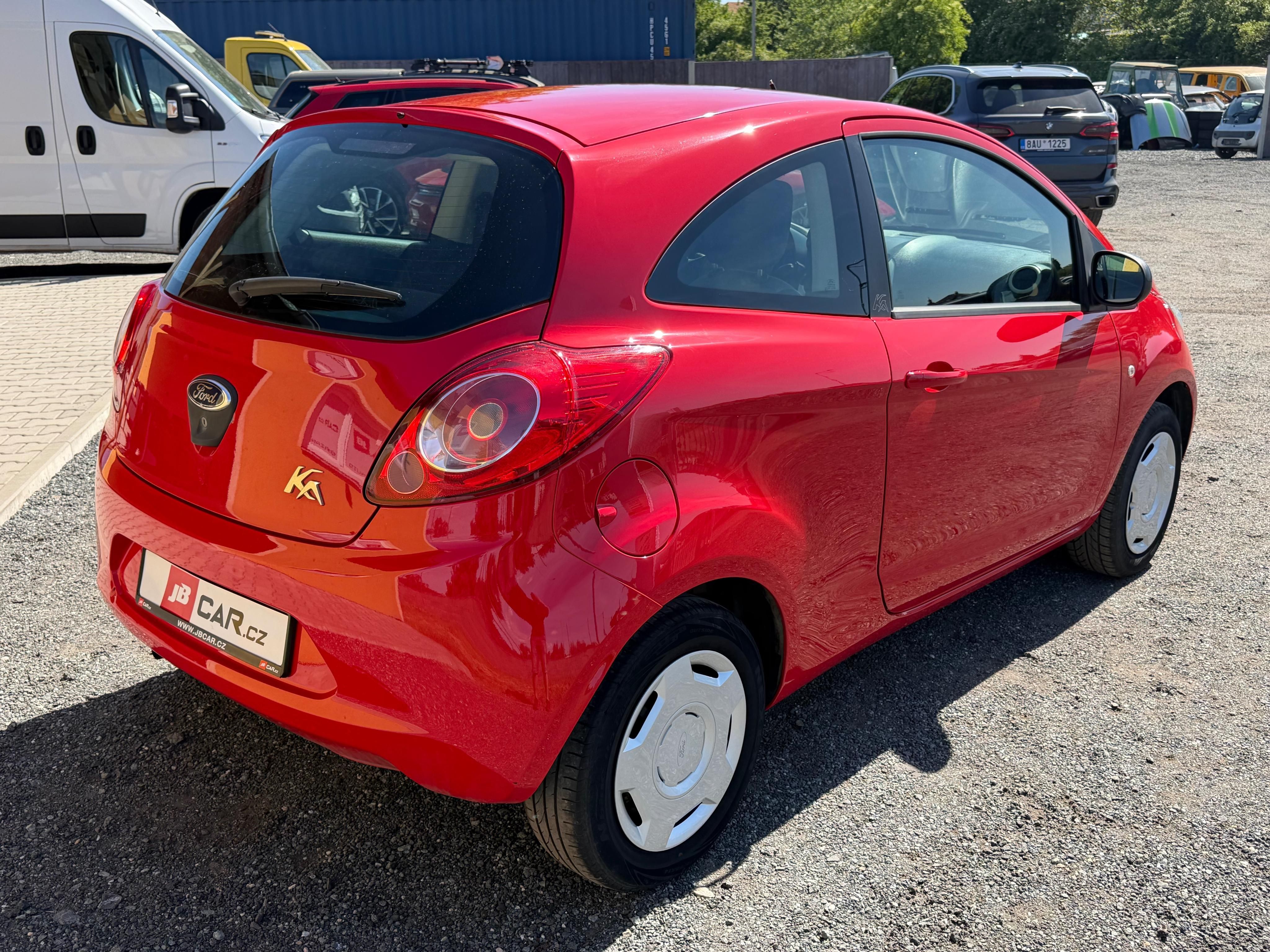 Ford Ka, 1.2I 51KW 1.MAJ - fotka 2