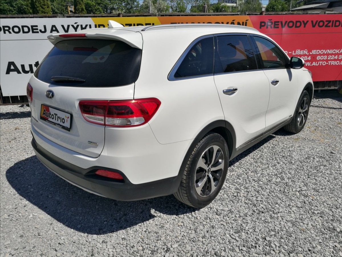 Kia Sorento, 2,2 CRDi AWD ECOdynamics - fotka 3