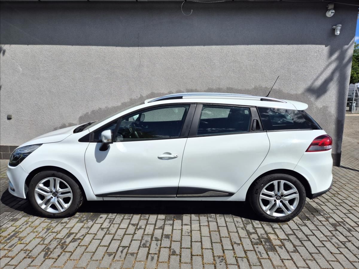 Renault Clio, 1,2 i GrandTour Klima Výhřev - fotka 3