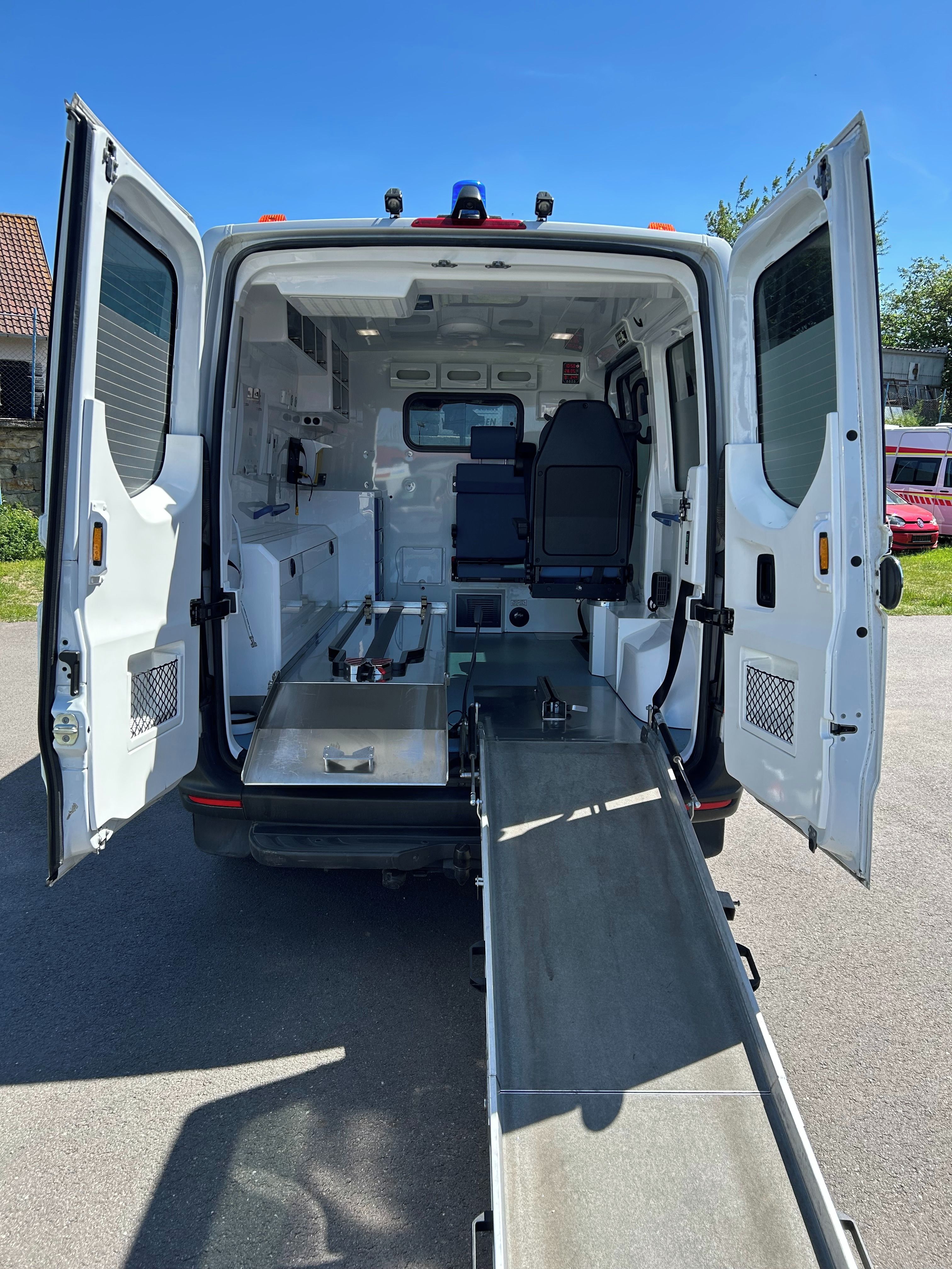Mercedes-Benz Sprinter, 2.0 CDI Sanitní vůz - automat - fotka 5