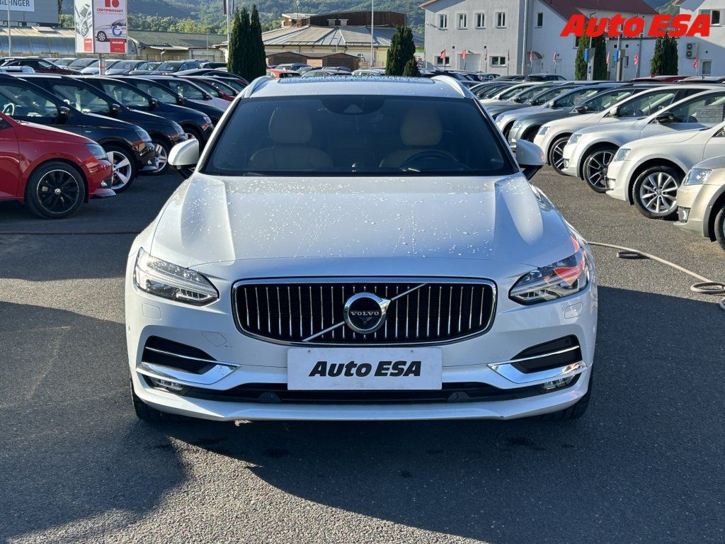Volvo V90, 2.0D5 - fotka 2