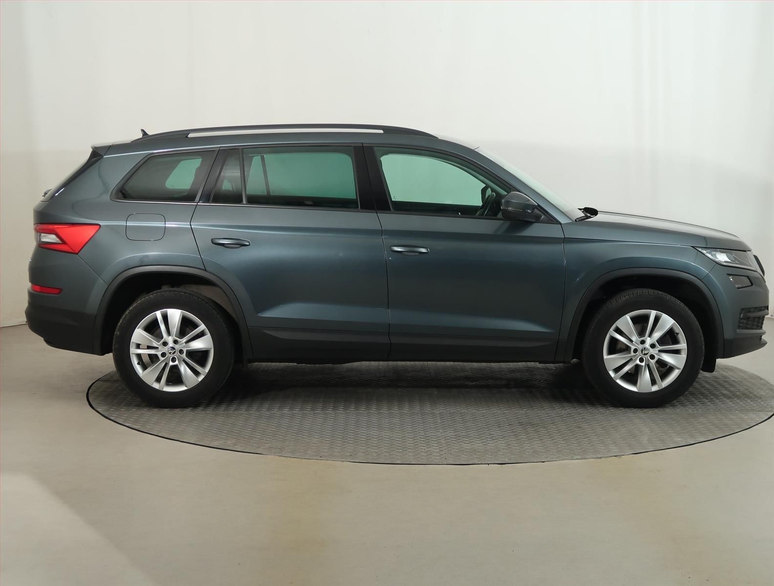 Škoda Kodiaq, 1.4 TSI, 4X4, ČR,1.maj - fotka 6