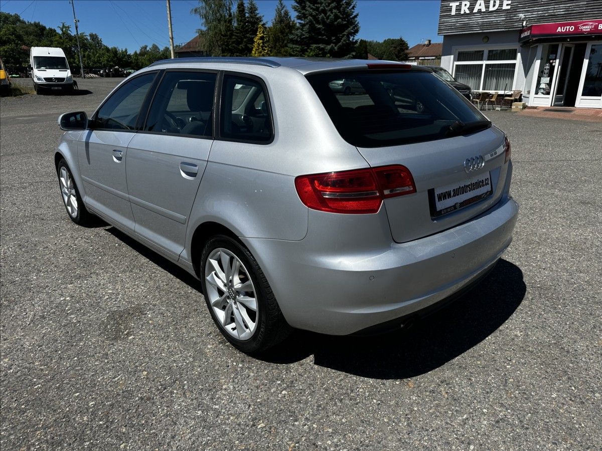 Audi A3, 1,2 TFSI-AUT.KLIMA  Sportback - fotka 3