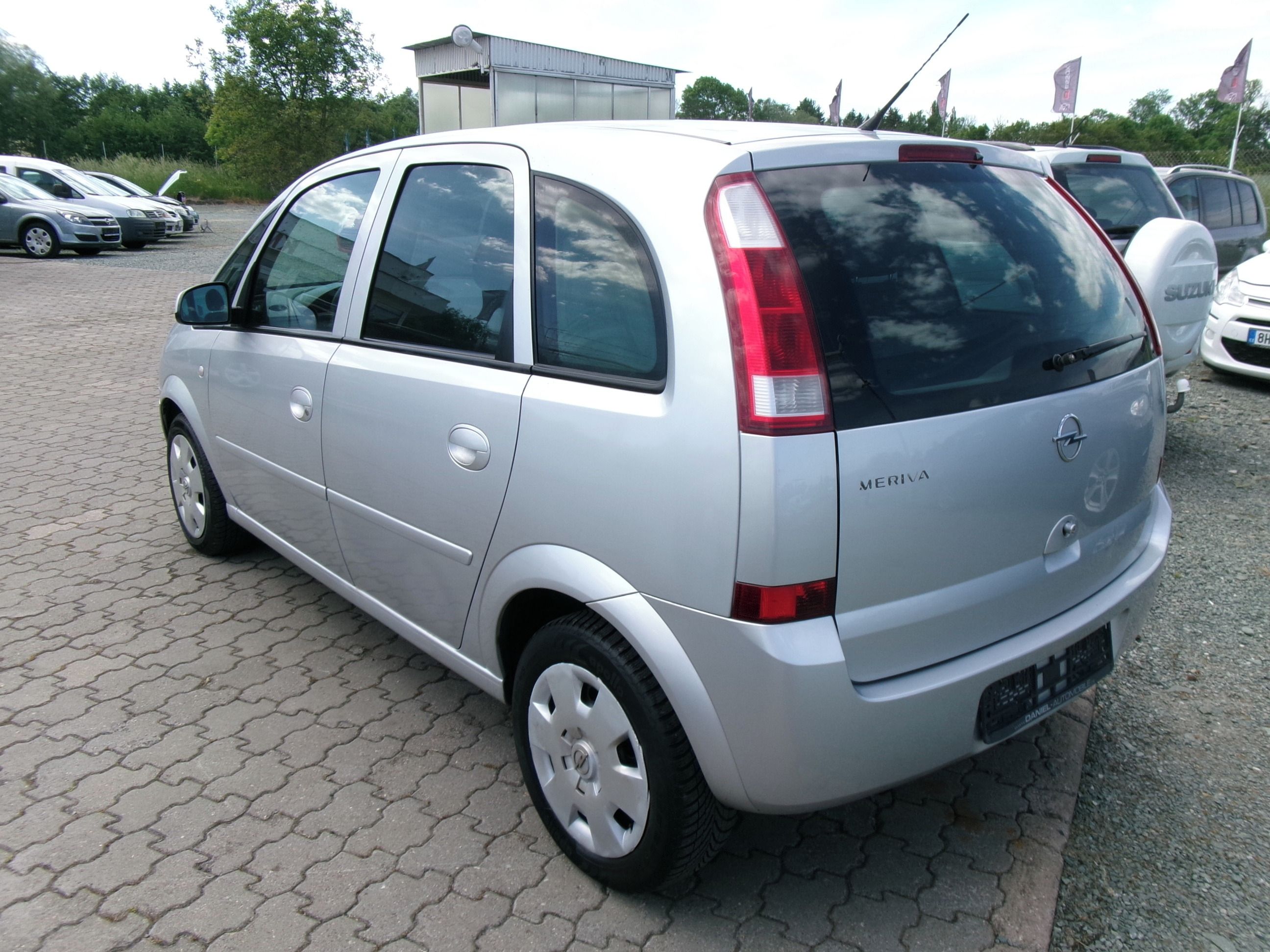 Opel Meriva, 1.6i 74kw,serviska - fotka 5