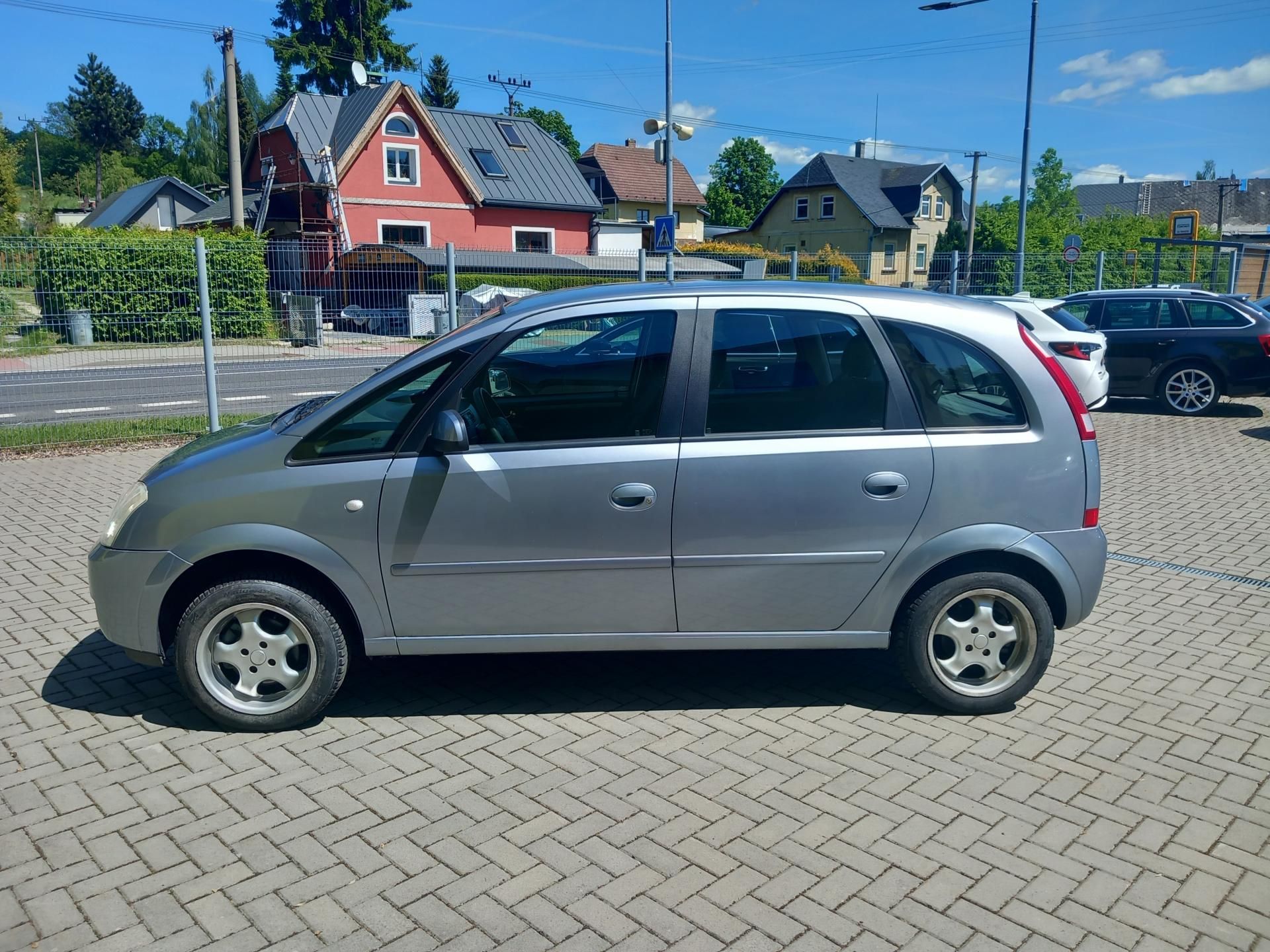 Opel Meriva, 1,6i 64kw NOVÁ STK SERVISKA - fotka 4