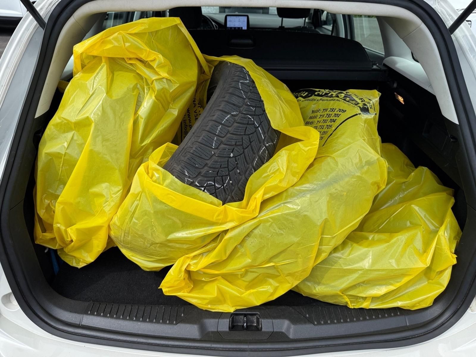 Ford Focus, TITANIUM 1.5EBL 88kW CZ DPH - fotka 6